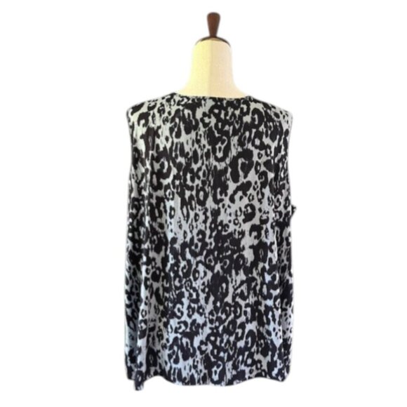 Joan Rivers Black and Grey Animal Print Tank Top Cami Sequin Front Plus 2X NWT - Picture 9 of 14